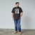North Latitude Adventure 98 Graphic Tee Schwarz - TALL T-shirts - Extra lange T-Shirts Herren