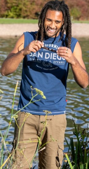 D555 Havant San Diego Printed Sleeveless T-Shirt French Navy - Herren-T-Shirts - Herren-T-Shirts in großen Größen
