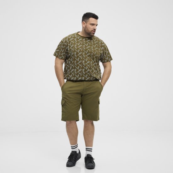 North Latitude 51133 Cargo Shorts Armeegrün - Herrenshorts - Herrenshorts in großen Größen