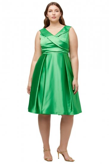 Ulla Popken 817135 Abendkleid in A-Linie mit V-Ausschnitt Grün - Abendkleider - Abendkleider für Damen in großen Größen