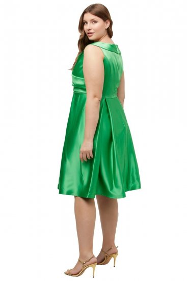 Ulla Popken 817135 Abendkleid in A-Linie mit V-Ausschnitt Grün - Abendkleider - Abendkleider für Damen in großen Größen