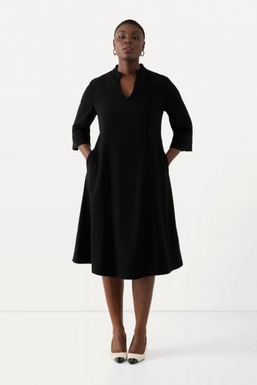 Ulla Popken 823290 Midikleid mit V-Ausschnitt Schwarz - Midikleider - Midikleider in großen Größen