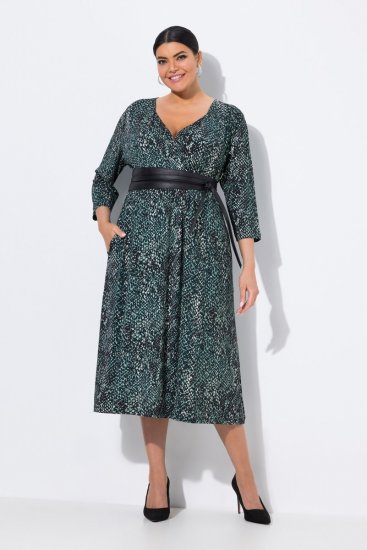 Ulla Popken 841839 Jerseykleid mit Animal-Print und 3/4-Ärmeln Dunkelgrün - Midikleider - Midikleider in großen Größen