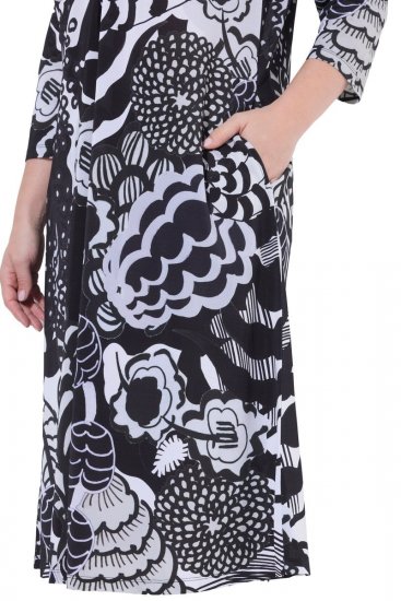 Ulla Popken 847972 Geblümtes Strickkleid Weiß - Strickkleider - 