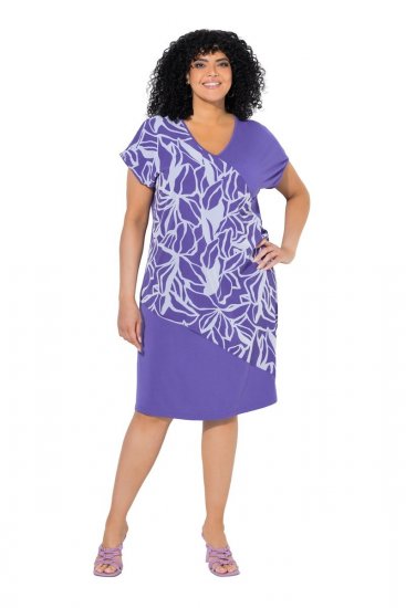 Ulla Popken 849033 Gemustertes Chiffonkleid Flieder - Kleider - Kleider für jede Größe