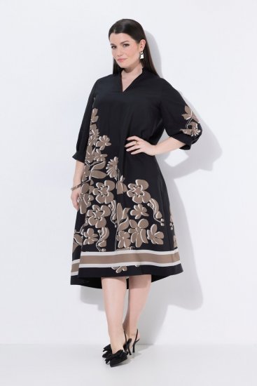 Ulla Popken 849423 Geblümtes Kleid mit 3/4-Ärmeln Schwarz - Maxikleider - Große Größen: Lange Maxikleider