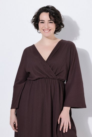Ulla Popken 852307 Langärmliges Wickelkleid Mahagonibraun - Midikleider - Midikleider in großen Größen