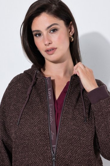 Ulla Popken 853577 Strickfleece-Jacke mit Kapuze und Schriftzug Mahagonibraun - Fleecekleidung - 