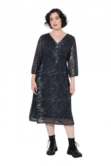 Ulla Popken 853620 Midikleid mit Animal-Print und 3/4-Ärmeln Schwarz - Midikleider - Midikleider in großen Größen