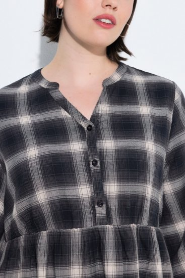 Ulla Popken 853728 Kariertes Kleid mit Volants Schwarz - Kleider - Kleider für jede Größe