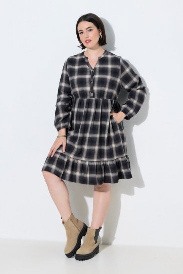 Ulla Popken 853728 Kariertes Kleid mit Volants Schwarz - Kleider - Kleider für jede Größe