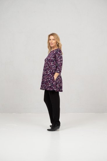 Scandinavian Caramel Flower Petals Tunic Purple - T-Shirts - 