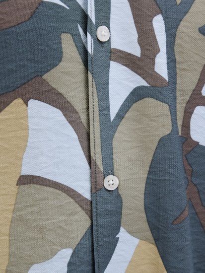 Jack & Jones Vira Marshall AOP Short Sleeve Shirt Silver Sage - Herrenhemden - Herrenhemden in großen Größen