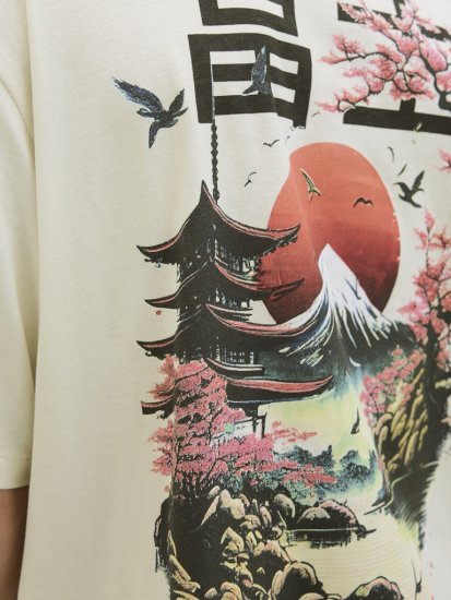 Jack & Jones Fuji Crew Neck T-Shirt Antique White - Herren-T-Shirts - Herren-T-Shirts in großen Größen