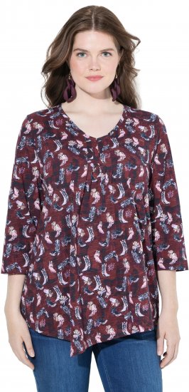 Ulla Popken Asymmetric Cowboy Boot Print Tee Dark Ruby - Bedruckte T-shirts für damen - 