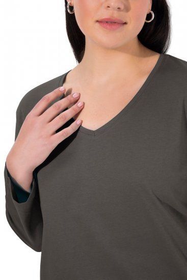 Ulla Popken Back To Basics V-Neck Relaxed Fit Cotton Tee Graphite Grey - T-Shirts - Damen-T-Shirts in großen Größen