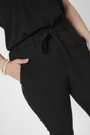 Kaffe Curve Jia Hose mit Gürtel Tiefschwarz - Jeans & Hosen in Großen Größen – Plus Size - 