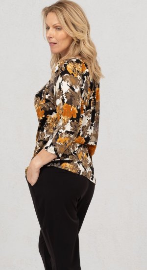 Scandinavian Caramel Flowers Blouse Orange and Brown - Bedruckte T-shirts für damen - 
