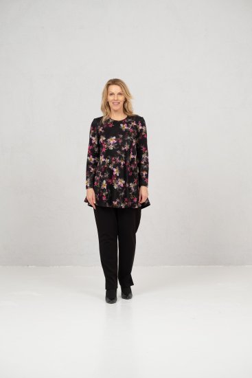 Scandinavian Caramel Flowers Tunic Red and Pink - Bedruckte T-shirts für damen - 