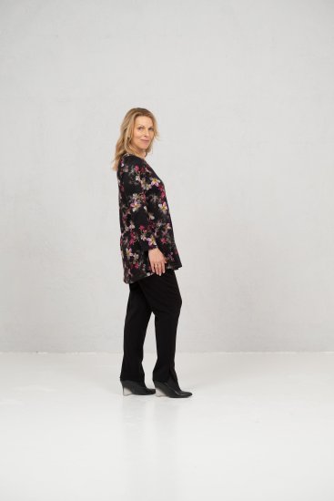 Scandinavian Caramel Flowers Tunic Red and Pink - Bedruckte T-shirts für damen - 